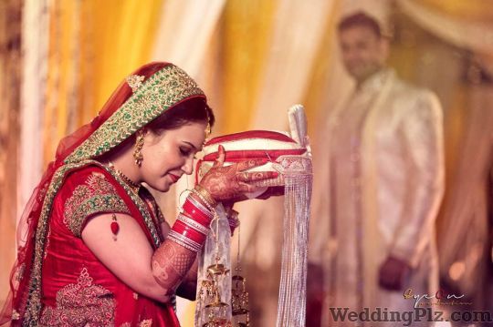 Eye On Production Photographers and Videographers weddingplz