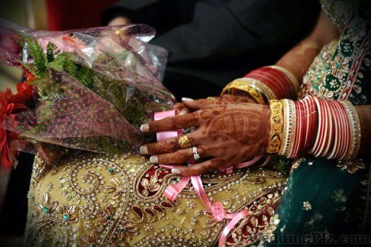 Arsh Portraits Photographers and Videographers weddingplz