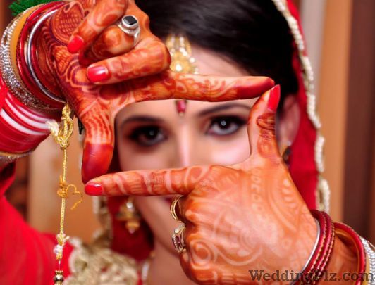 Honey Digital Studio and Photostate Photographers and Videographers weddingplz