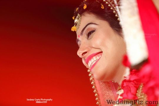 Sandeep Gupta Photography Photographers and Videographers weddingplz