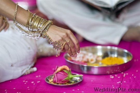 Sukhvir Studio Photographers and Videographers weddingplz