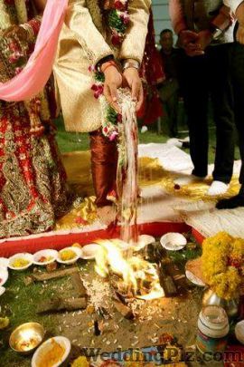 Hardev Arts Photography Photographers and Videographers weddingplz