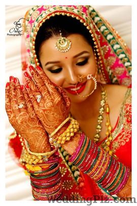 Onkar Photography Photographers and Videographers weddingplz