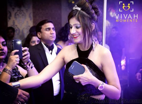 Vivah Moments Photographers and Videographers weddingplz