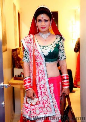 Vivah Moments Photographers and Videographers weddingplz