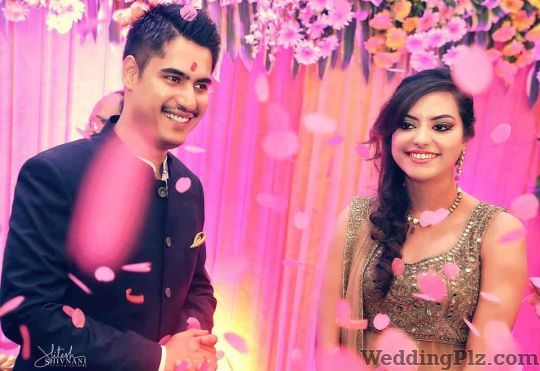 Hitesh Shivnani Photography Photographers and Videographers weddingplz