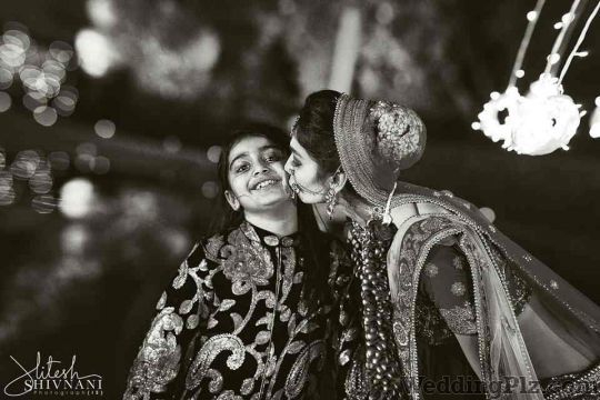 Hitesh Shivnani Photography Photographers and Videographers weddingplz