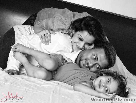 Hitesh Shivnani Photography Photographers and Videographers weddingplz