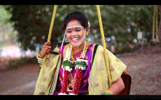 Sahib Biwi Aur Camera Photographers and Videographers weddingplz