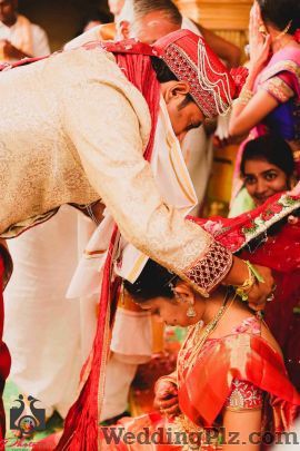 PhotoExit Photographers and Videographers weddingplz