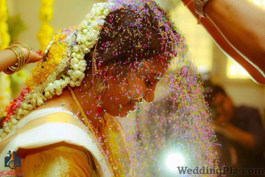 PhotoExit Photographers and Videographers weddingplz