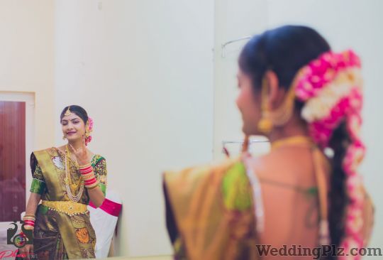 PhotoExit Photographers and Videographers weddingplz