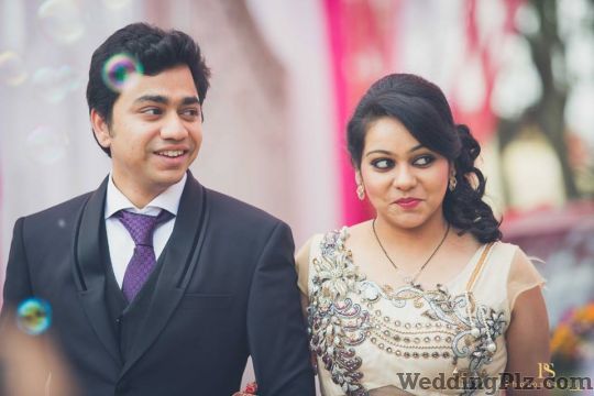 Photoshastra Photographers and Videographers weddingplz