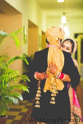 Photoshastra Photographers and Videographers weddingplz
