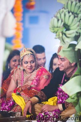 Photoshastra Photographers and Videographers weddingplz