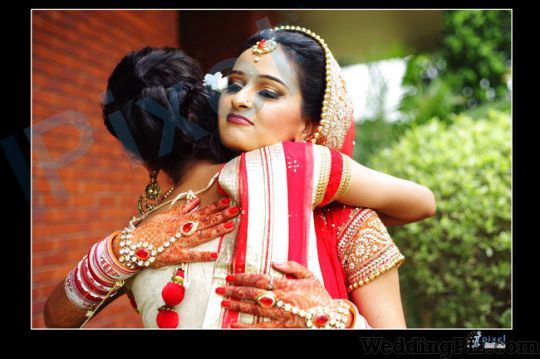 I Pixel Studio Photographers and Videographers weddingplz