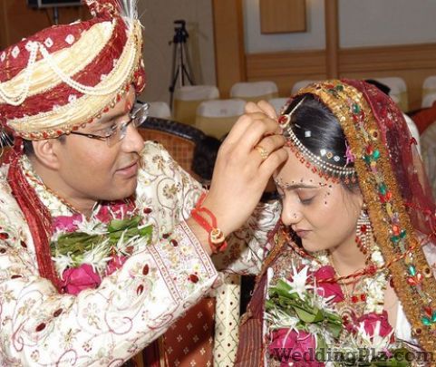 Lilly Studio Photographers and Videographers weddingplz