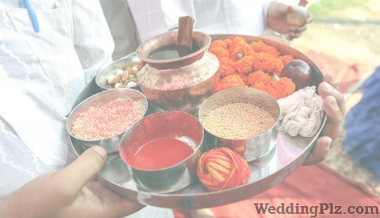 Nik Pillai Photography Photographers and Videographers weddingplz