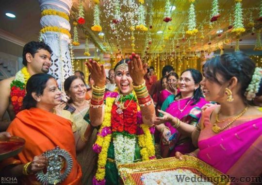 Richa Kashelkar Photography Photographers and Videographers weddingplz