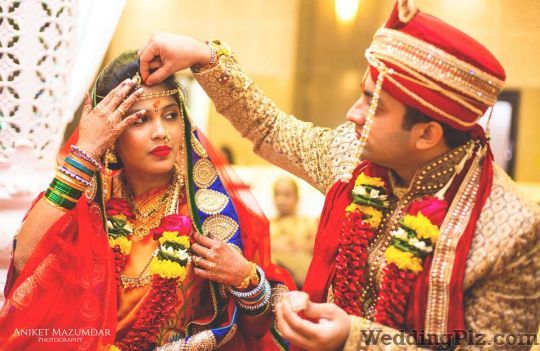 Aniket Mazumdar Photography Photographers and Videographers weddingplz
