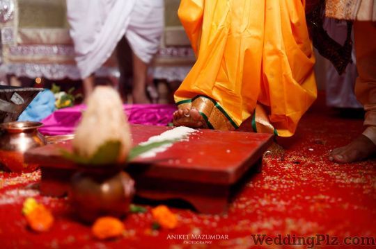 Aniket Mazumdar Photography Photographers and Videographers weddingplz