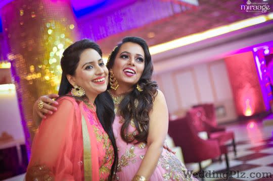 Miraage Photography Photographers and Videographers weddingplz