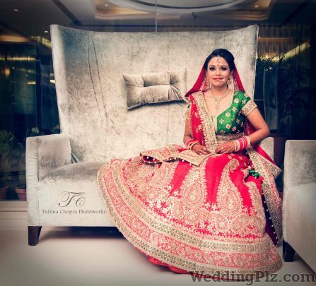 Tuhina Chopra Photoworks Photographers and Videographers weddingplz