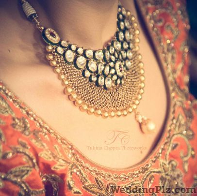 Tuhina Chopra Photoworks Photographers and Videographers weddingplz