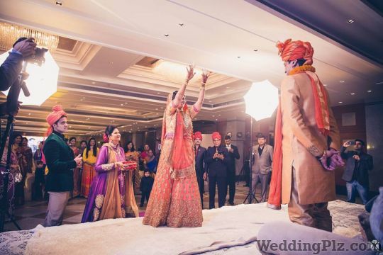 Divishth Kakkar Photography Photographers and Videographers weddingplz