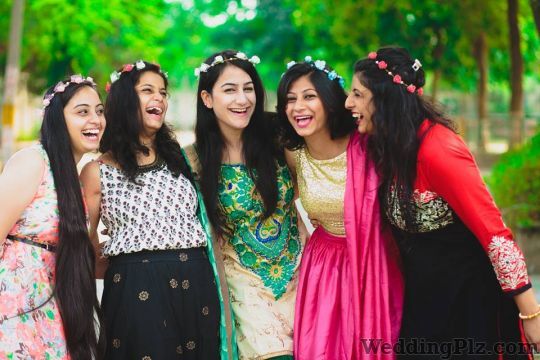 PhotozAapki Photographers and Videographers weddingplz