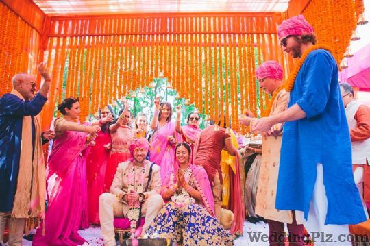 PhotozAapki Photographers and Videographers weddingplz