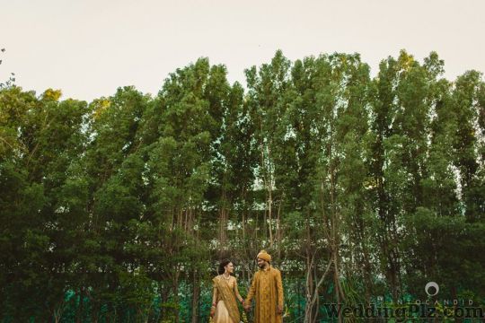 Into Candid Photography Photographers and Videographers weddingplz
