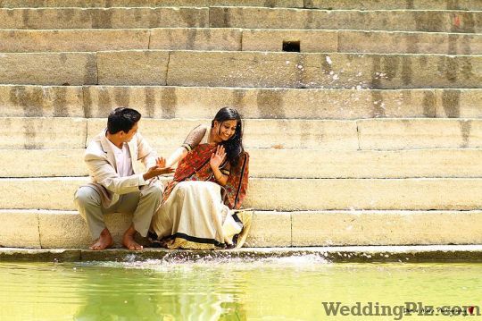 Dhruv Ashra Photography Photographers and Videographers weddingplz