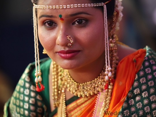 Dhwani Digital Vision Photography Photographers and Videographers weddingplz