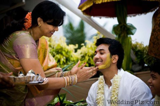 Photo Mojo Photographers and Videographers weddingplz