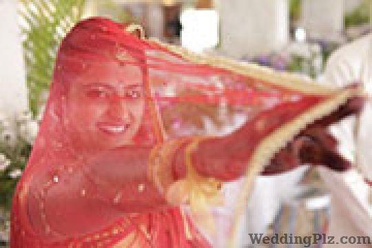 PicMe Studio Photographers and Videographers weddingplz