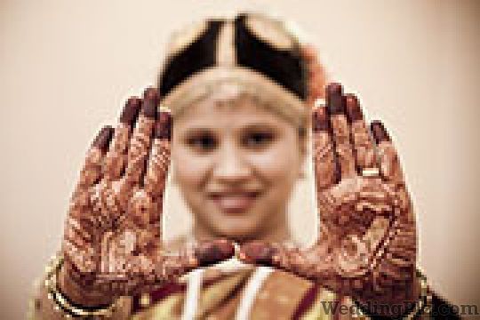 PicMe Studio Photographers and Videographers weddingplz