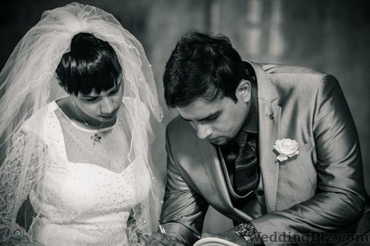 Punit Surin Photography Photographers and Videographers weddingplz
