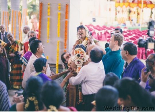 Saneesh Sukumaran Photography Photographers and Videographers weddingplz
