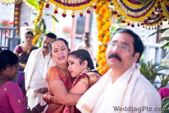 Saneesh Sukumaran Photography Photographers and Videographers weddingplz