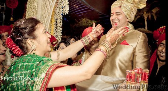 Photo Tantra Photographers and Videographers weddingplz