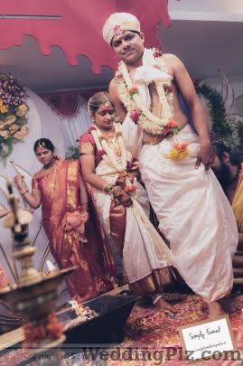 Simply Framed Photography Photographers and Videographers weddingplz