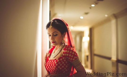 Simplypush Photography Photographers and Videographers weddingplz