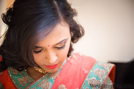 Smarya Photographers and Videographers weddingplz