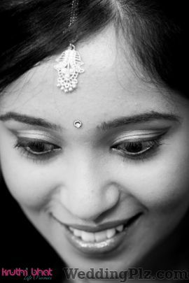 Kruthi Bhat Photography Photographers and Videographers weddingplz
