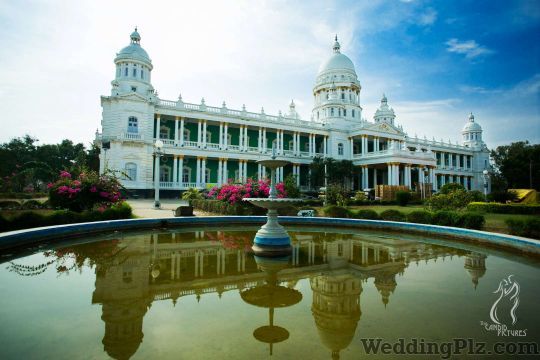 The Candid Pictures Photographers and Videographers weddingplz