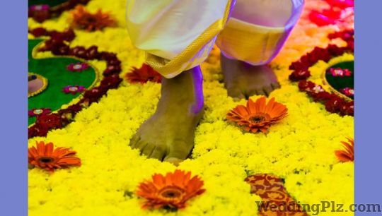 Creative Light Photography Photographers and Videographers weddingplz