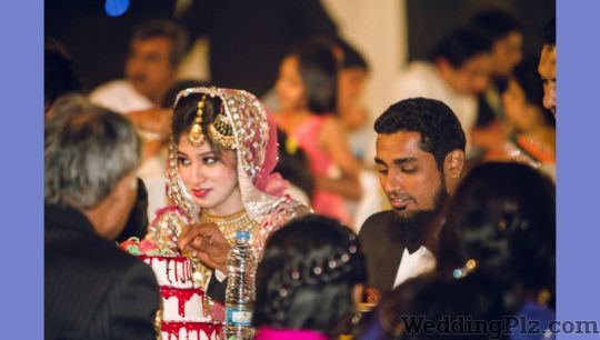 Creative Light Photography Photographers and Videographers weddingplz