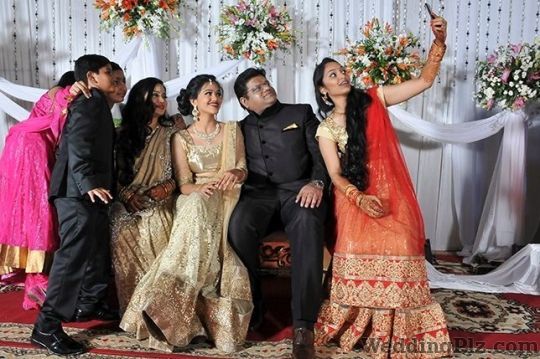 The Knot In Frames Photographers and Videographers weddingplz