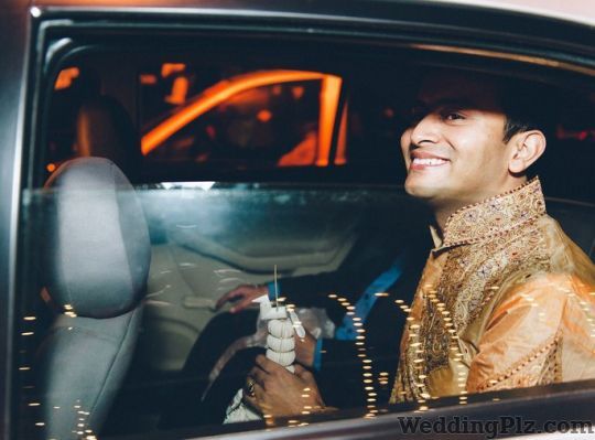Mahesh Shantaram Photography Photographers and Videographers weddingplz